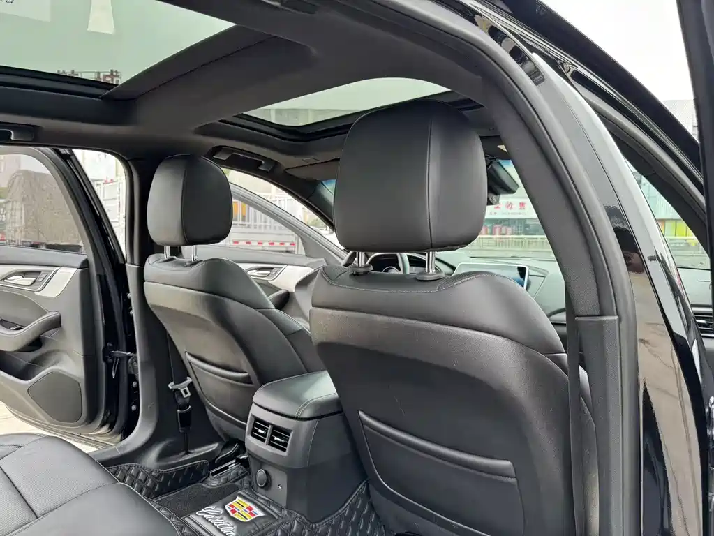 Cadillac CT5 2021 — фото 19