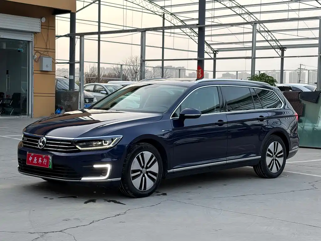 Volkswagen Viloran New Energy 2020 — фото 1