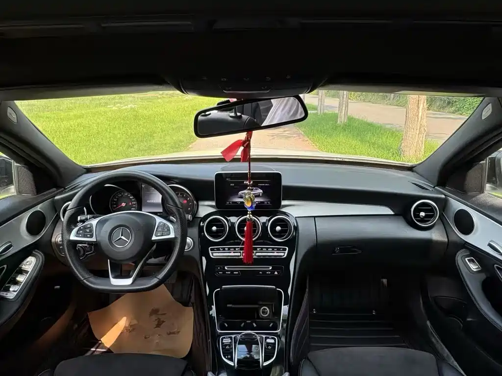 Mercedes-Benz C-Class 2017