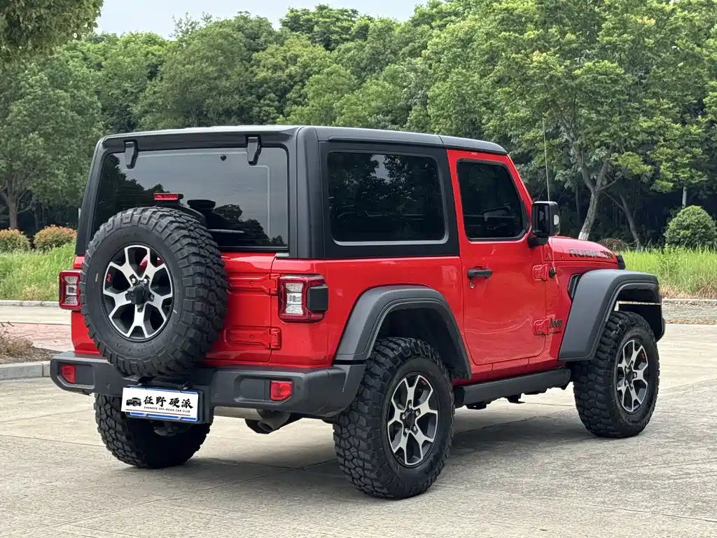 Jeep Wrangler 2022 — фото 6