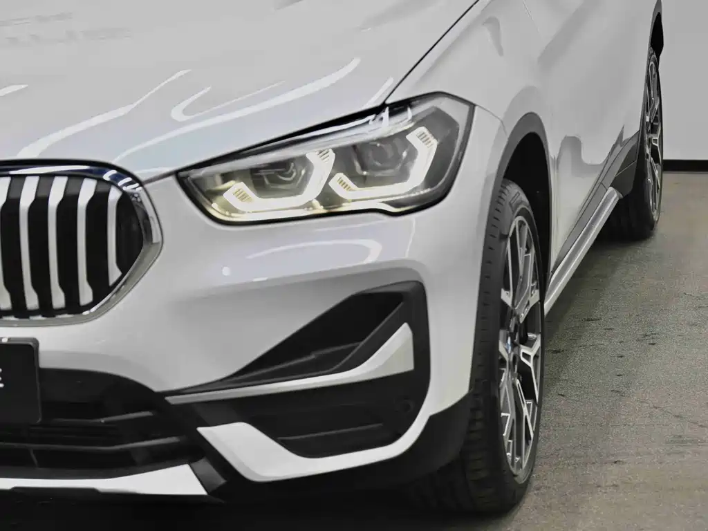 BMW X1 2022 — фото 15