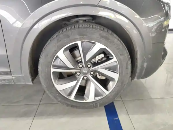Li Auto ONE 2021