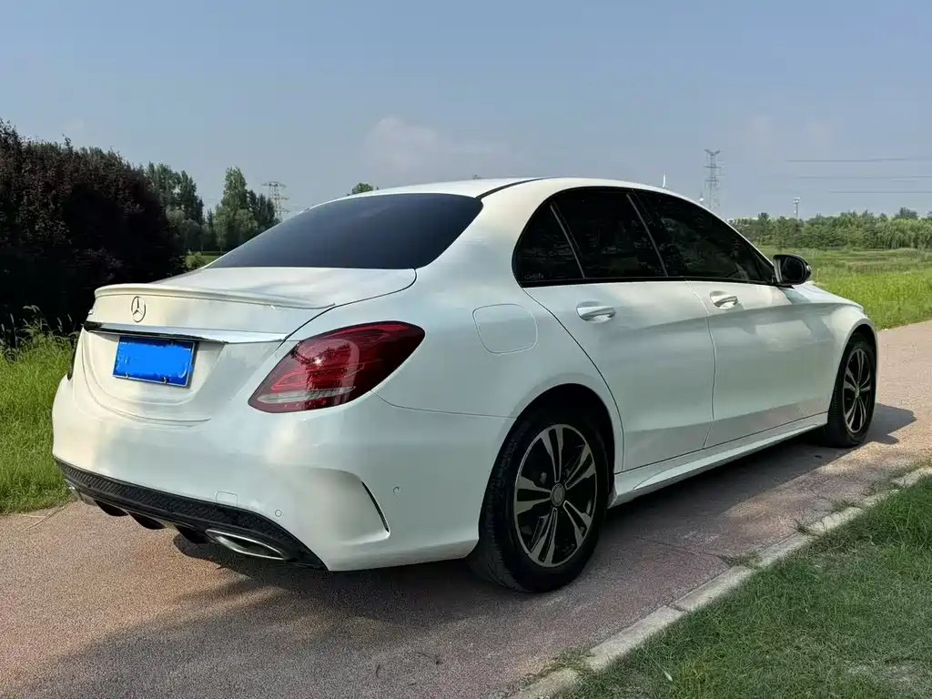 Mercedes-Benz C-Class 2017 — фото 9