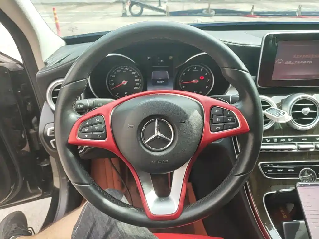 Mercedes-Benz C-Class 2016 — фото 11