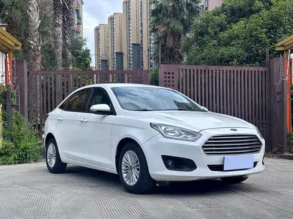 Ford Escort 2017
