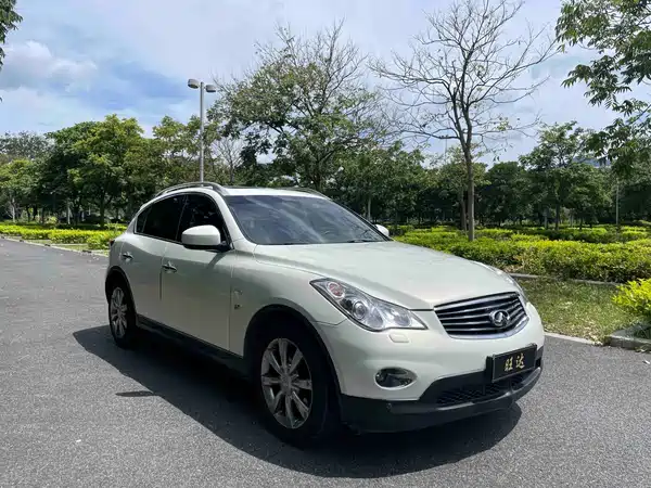 Infiniti QX50 2014