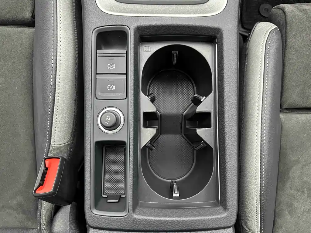 Audi Q3 2022 — фото 17