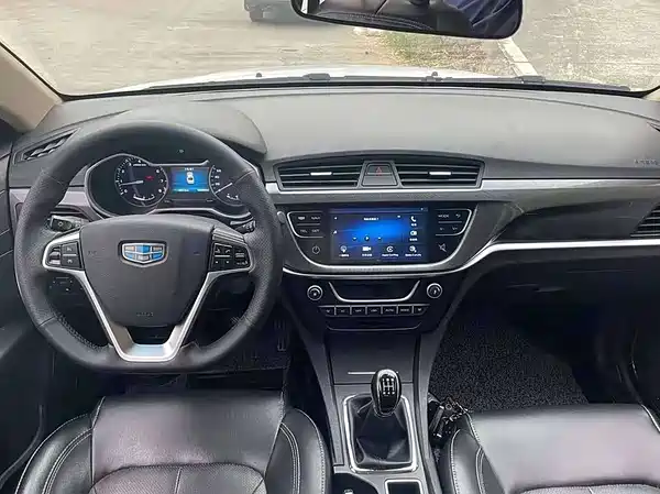 Geely Emgrand 2017