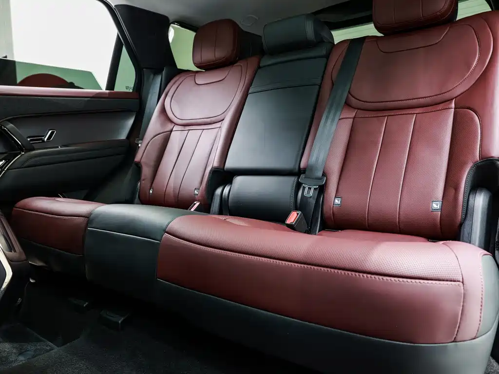 Land Rover Range Rover Sport 2024 — фото 15