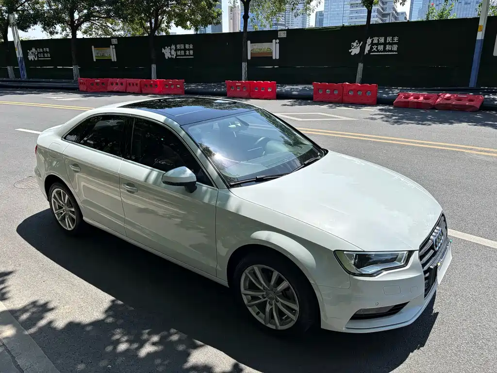 Audi A3 2015 — фото 25