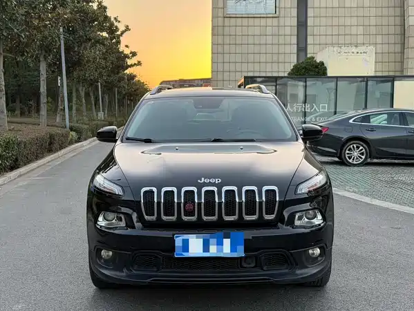 Jeep Cherokee 2017