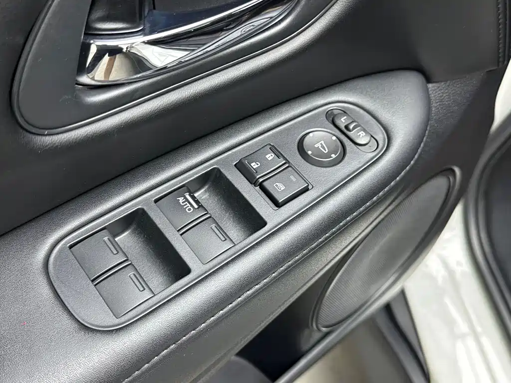 Honda Vezel 2021 — фото 12