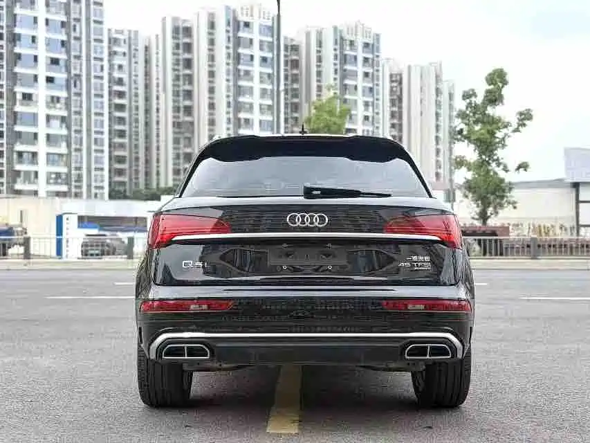 Audi Q5L 2023 — фото 5