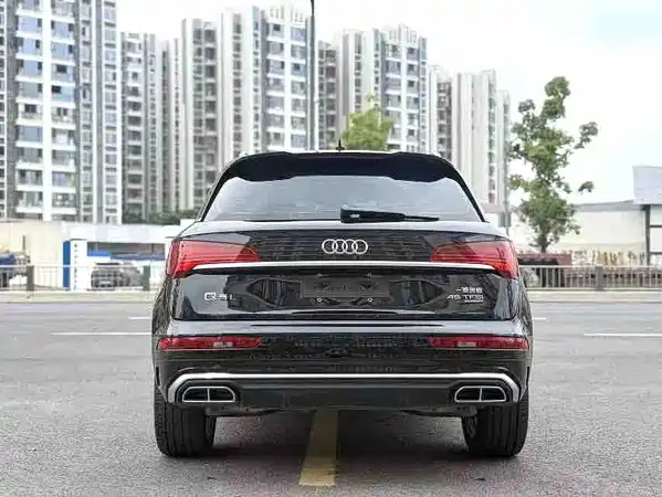 Audi Q5L 2023