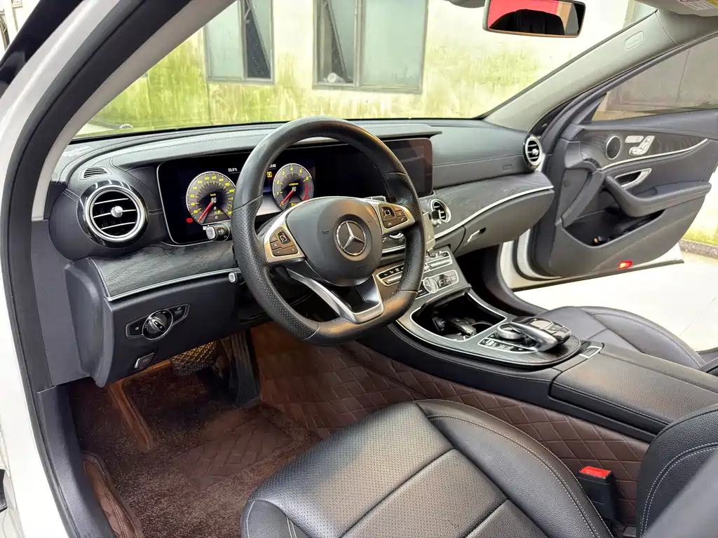 Mercedes-Benz E-Class 2018