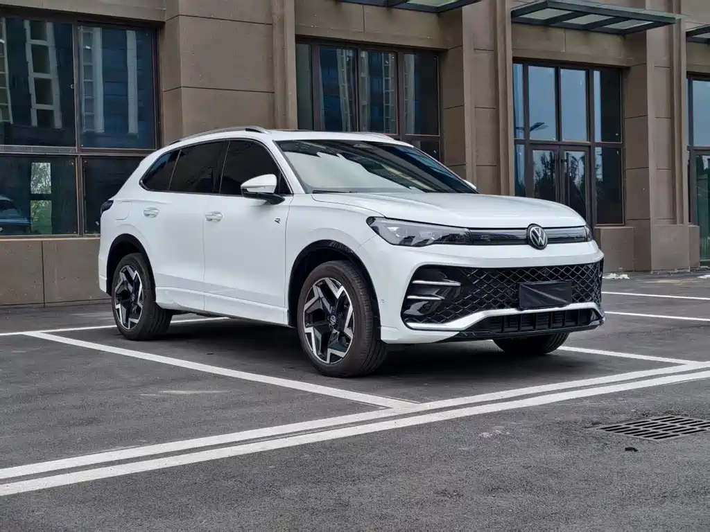 Volkswagen Tiguan L 2025