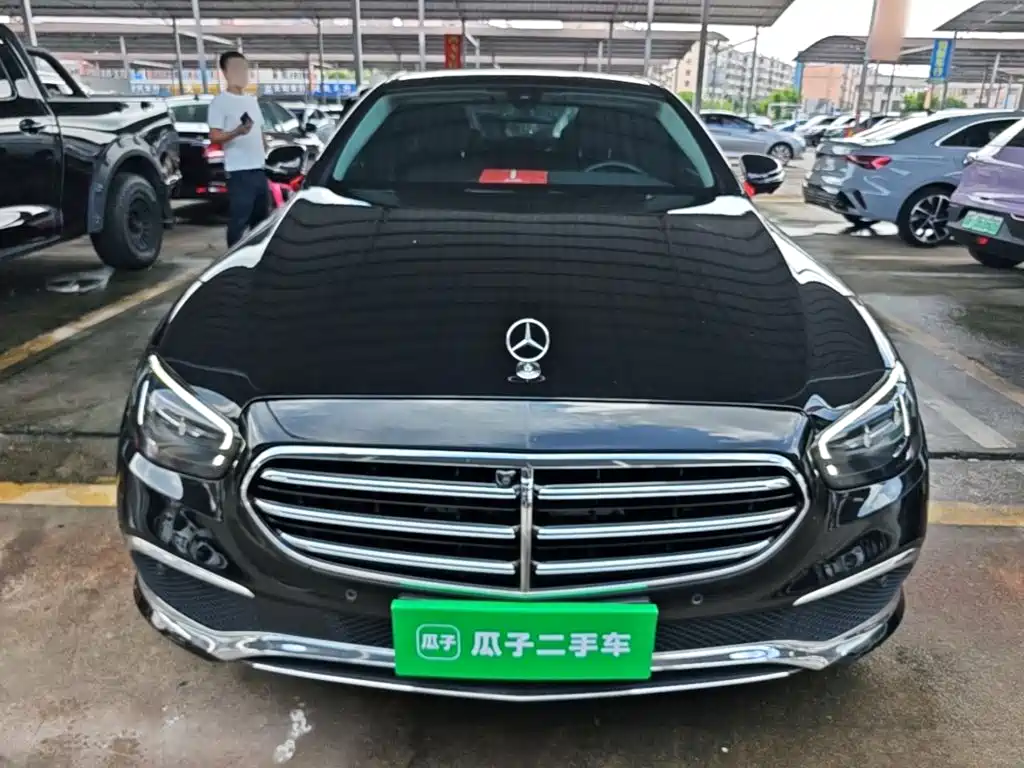 Mercedes-Benz E-Class 2023