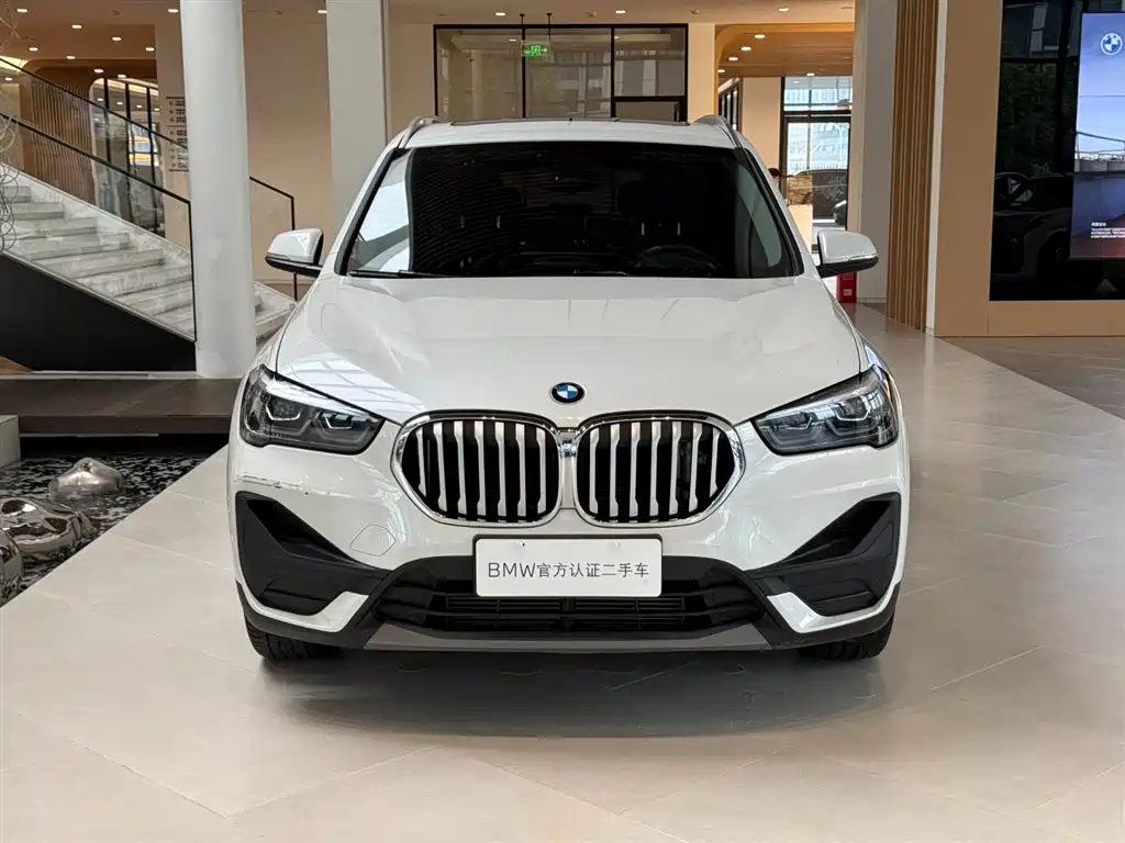 BMW X1 2021 — фото 13