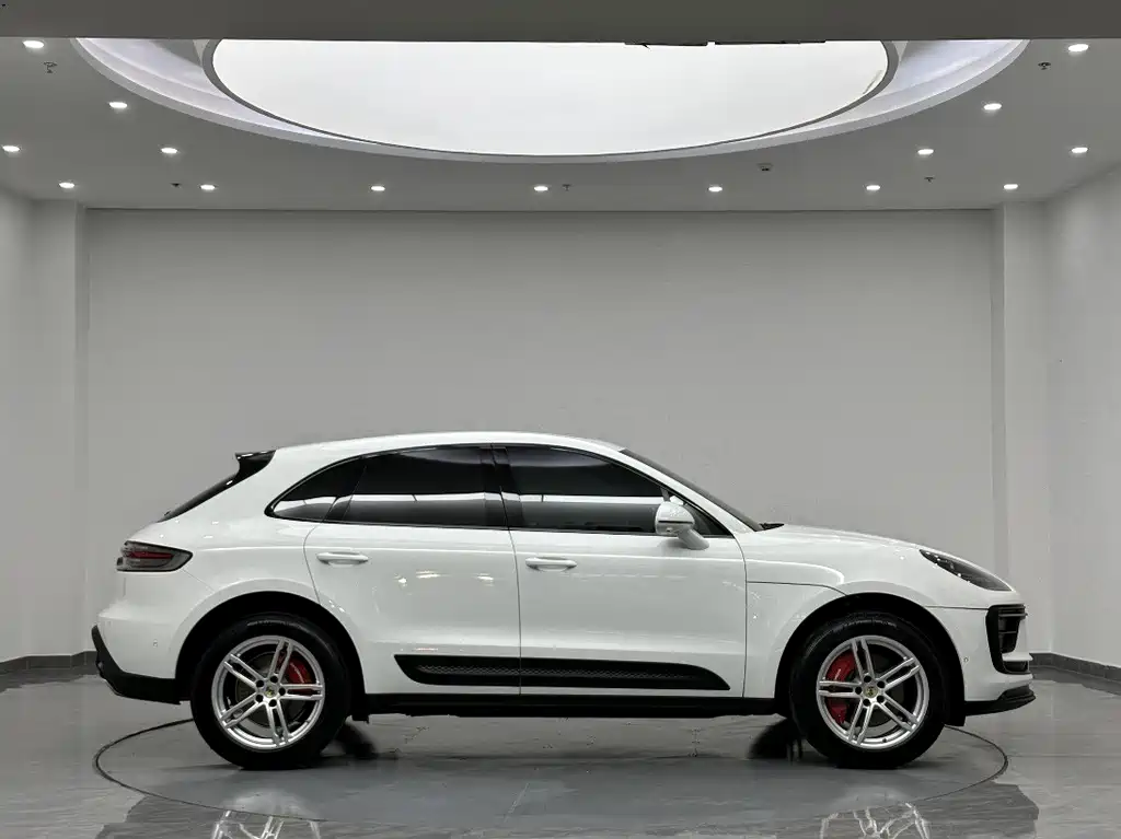 Porsche Macan 2023