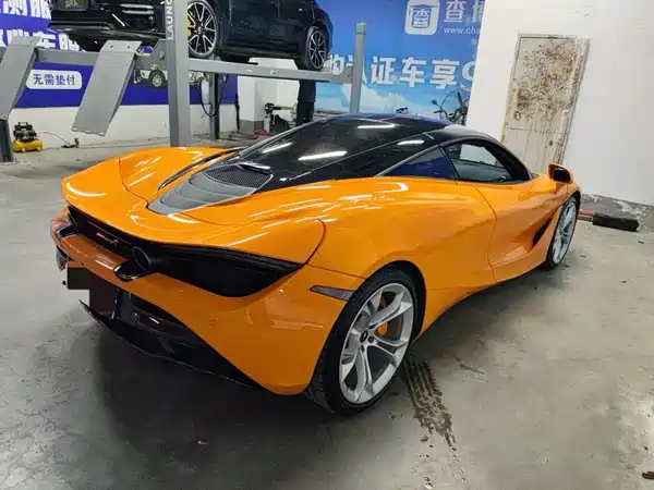 McLaren 720S 2019