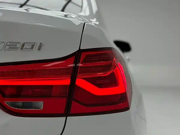 BMW 1 Series 2022
