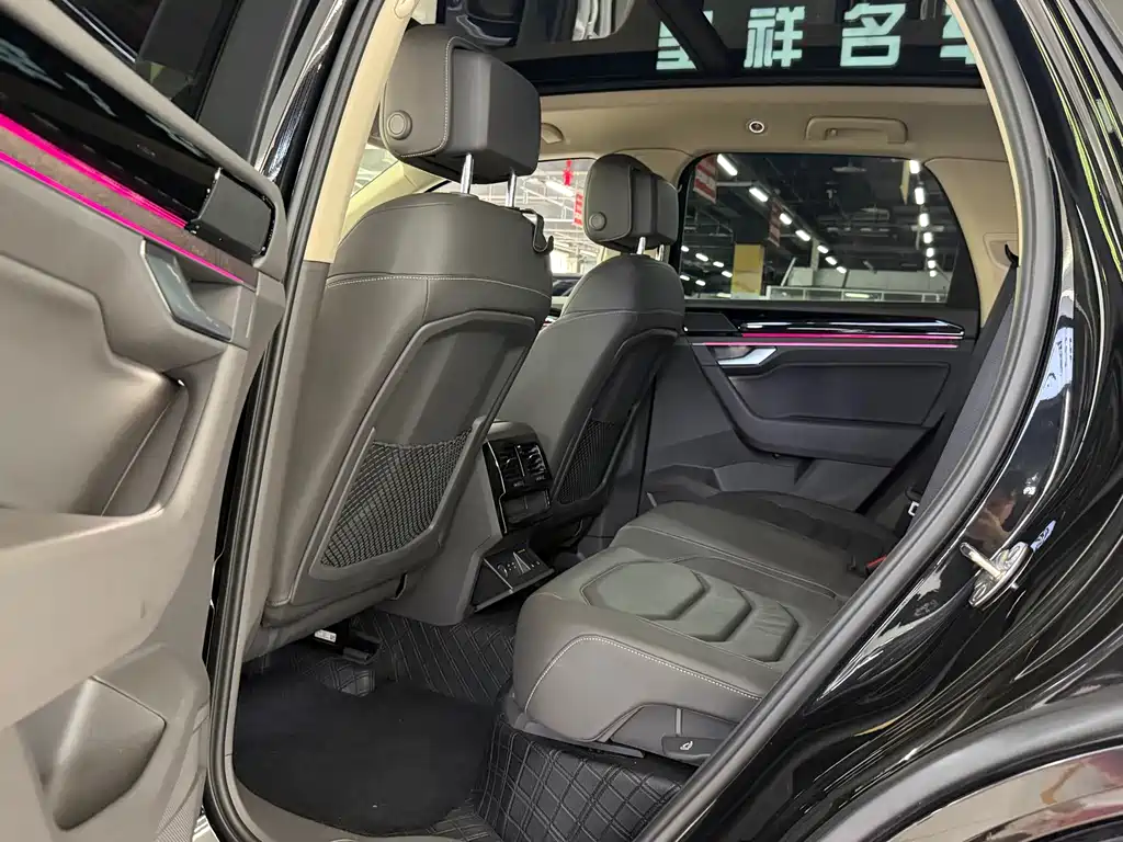 Volkswagen Touareg 2024