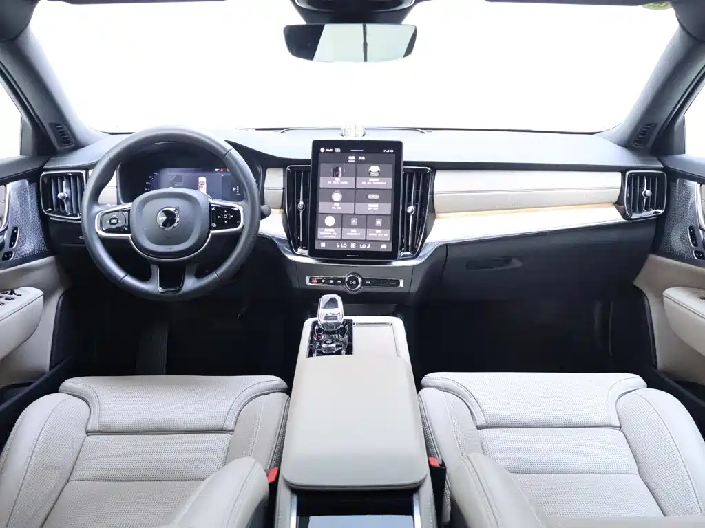 Volvo S90 2025 — фото 13