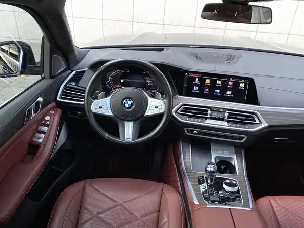 BMW X5 2023