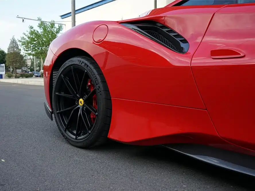 Ferrari 488 2019 — фото 16
