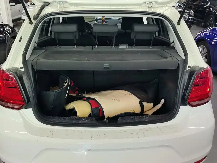 Volkswagen Polo 2016
