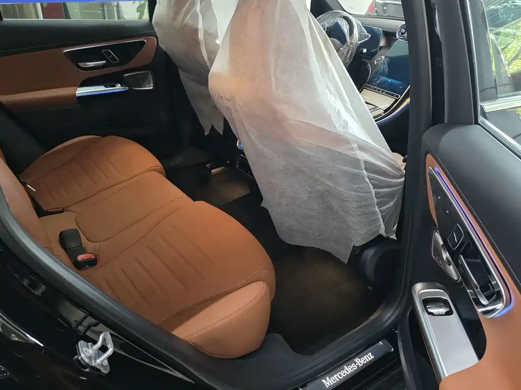 Mercedes-Benz GLC 2026