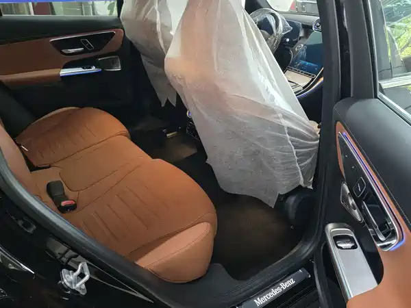 Mercedes-Benz GLC 2026