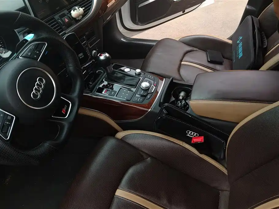 Audi A7 2014 — фото 16