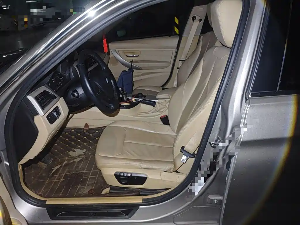 BMW 3 Series 2015 — фото 12