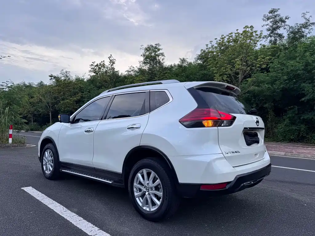 Nissan X-Trail 2020 — фото 12