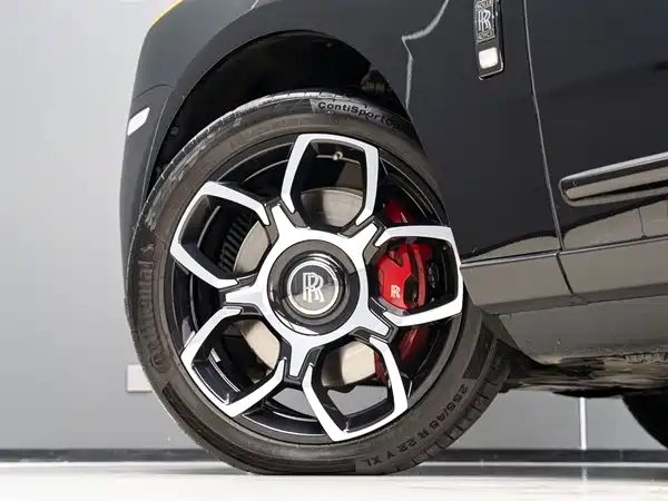 Rolls-Royce Cullinan 2021