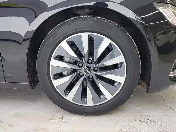 Audi A6L 2023