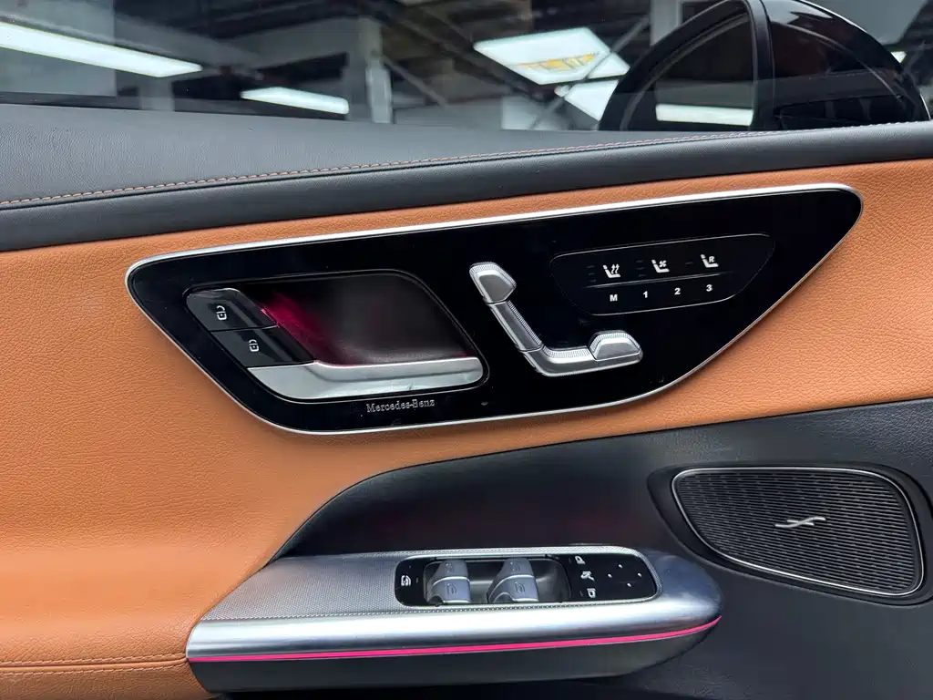 Mercedes-Benz GLC 2024