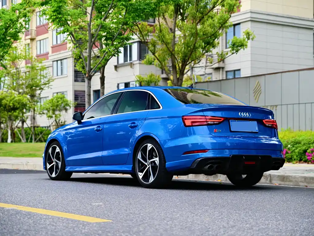Audi S3 2019 — фото 6