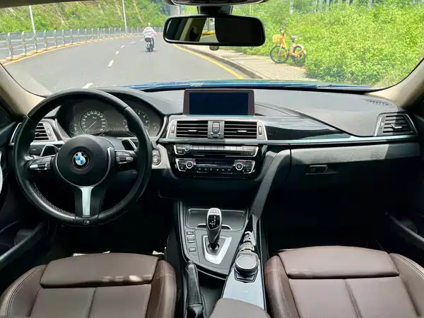 BMW 3 Series 2019