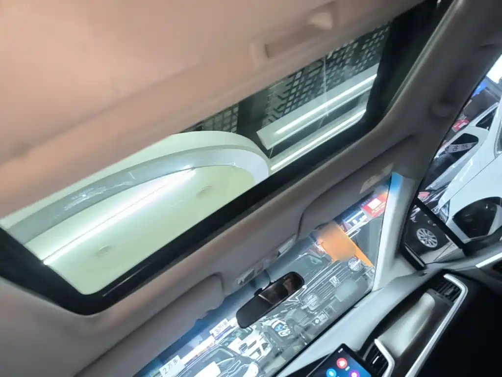 Honda Jade 2017 — фото 18