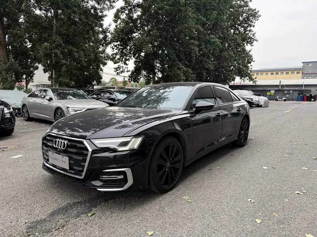 Audi A6L 2023 — фото 1