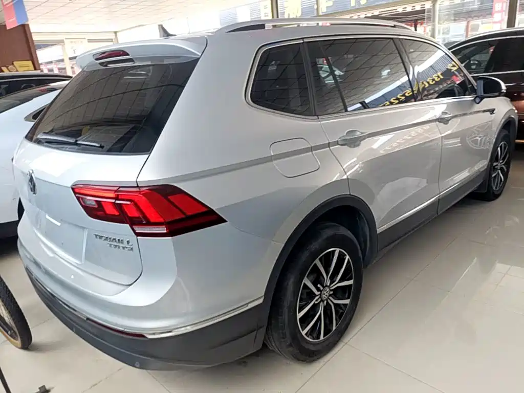 Volkswagen Tiguan L 2019 — фото 7