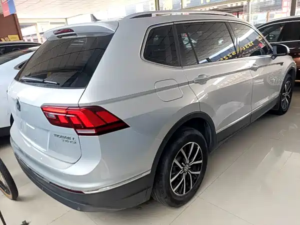 Volkswagen Tiguan L 2019
