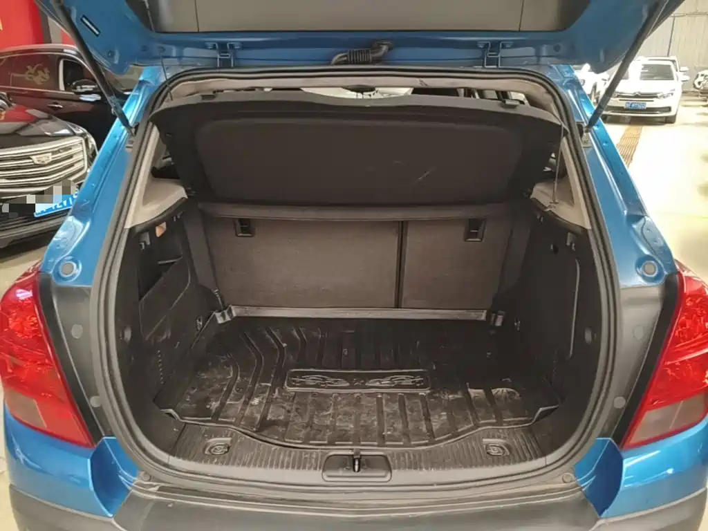Chevrolet Trax 2015 — фото 19