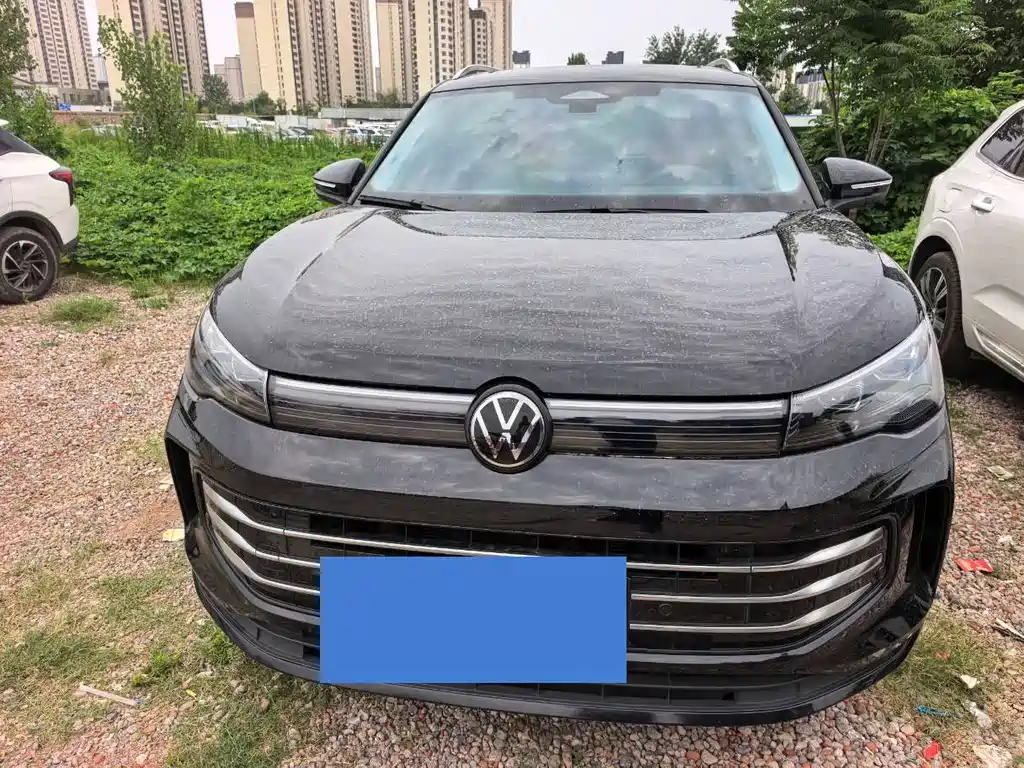 Volkswagen Tiguan L 2025