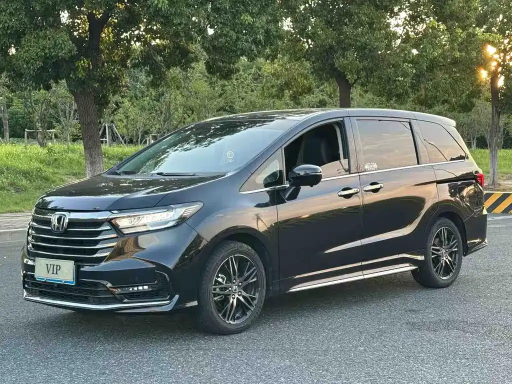 Honda Odyssey 2022 — фото 1