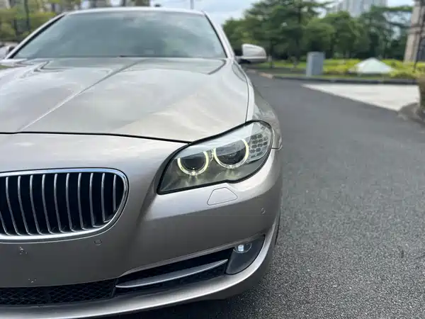 BMW 5 Series 2012
