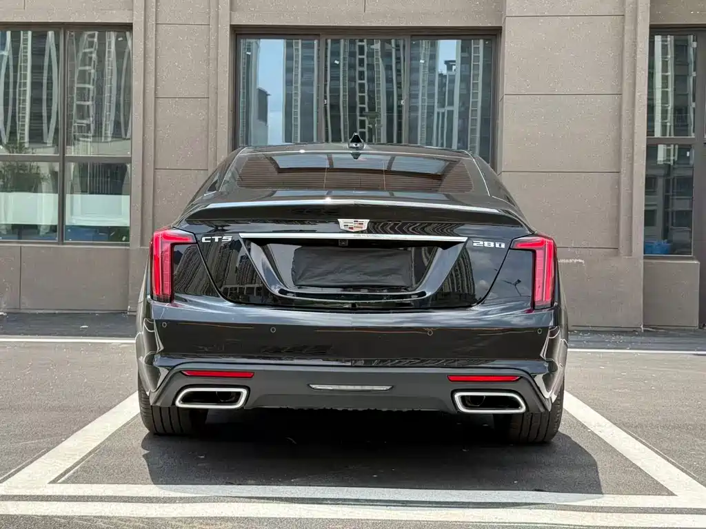 Cadillac CT5 2025 — фото 8