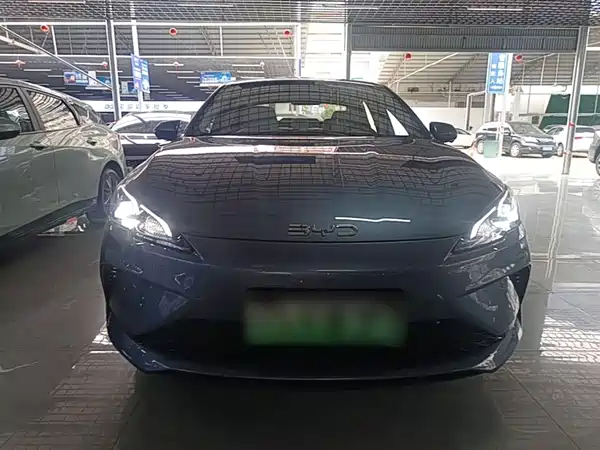 BYD Seal 05 DM-i 2025